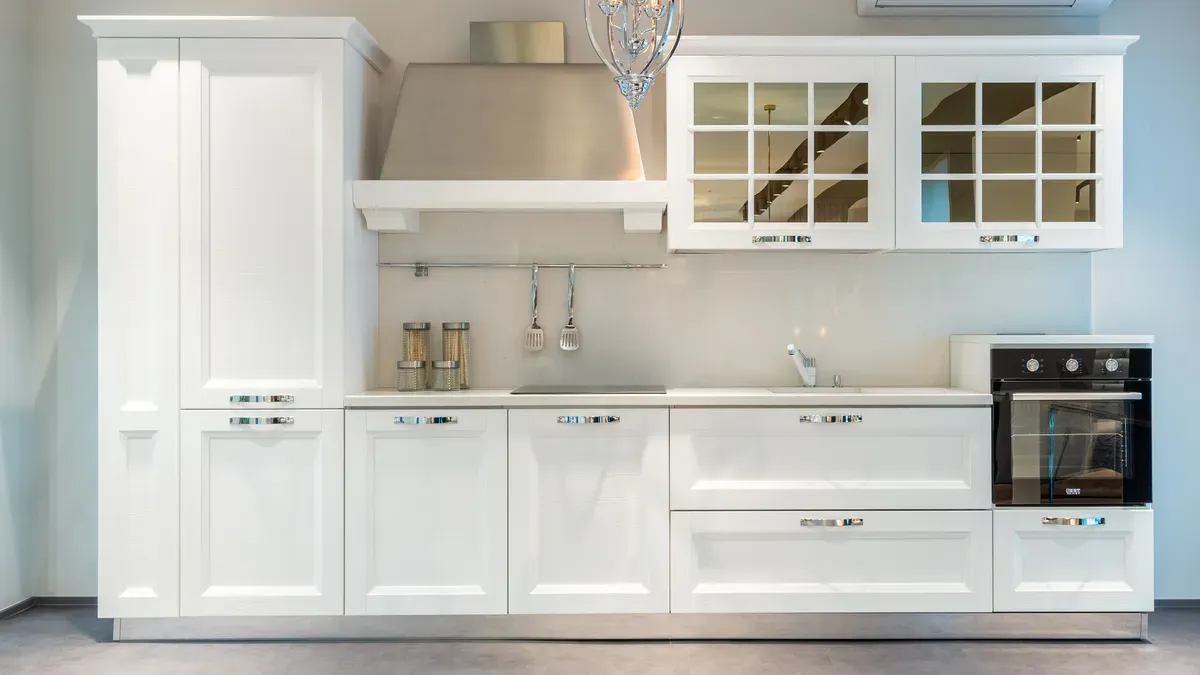 Popular Styles for White Kitchen Cabinets